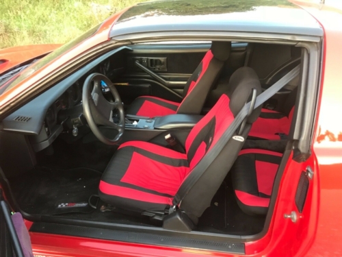 Originale Sitze mit Stoffbezug